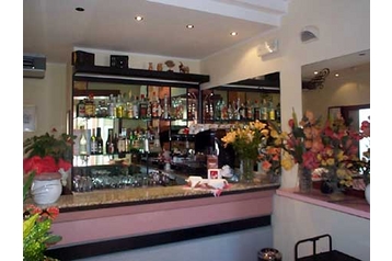 Iталiя Hotel Viserba di Rimini, Екстер'єр